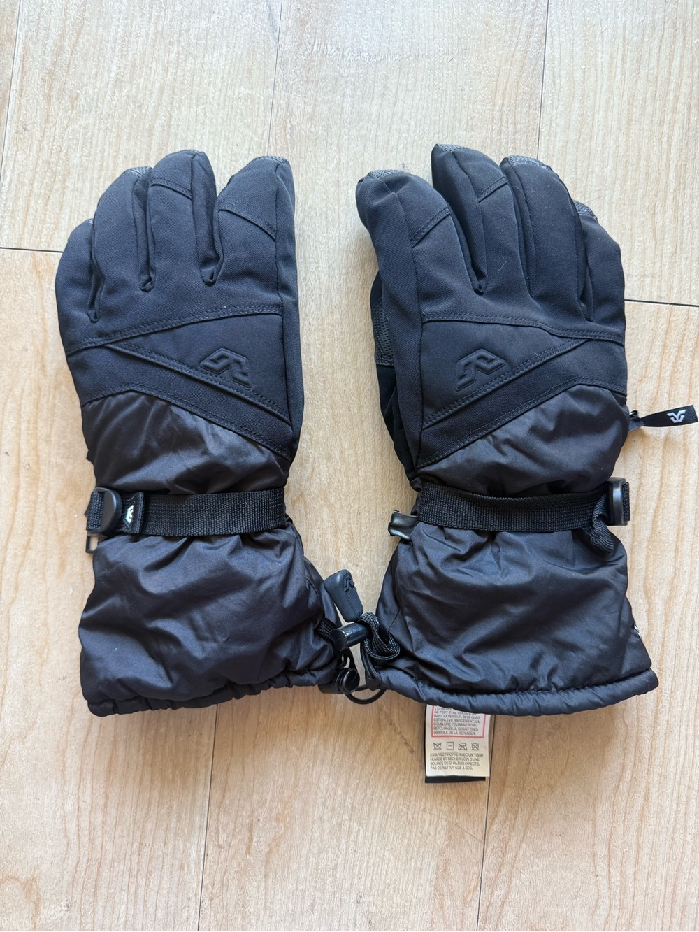 Men's Black Winter Ski Gloves with Adjustable Wrist